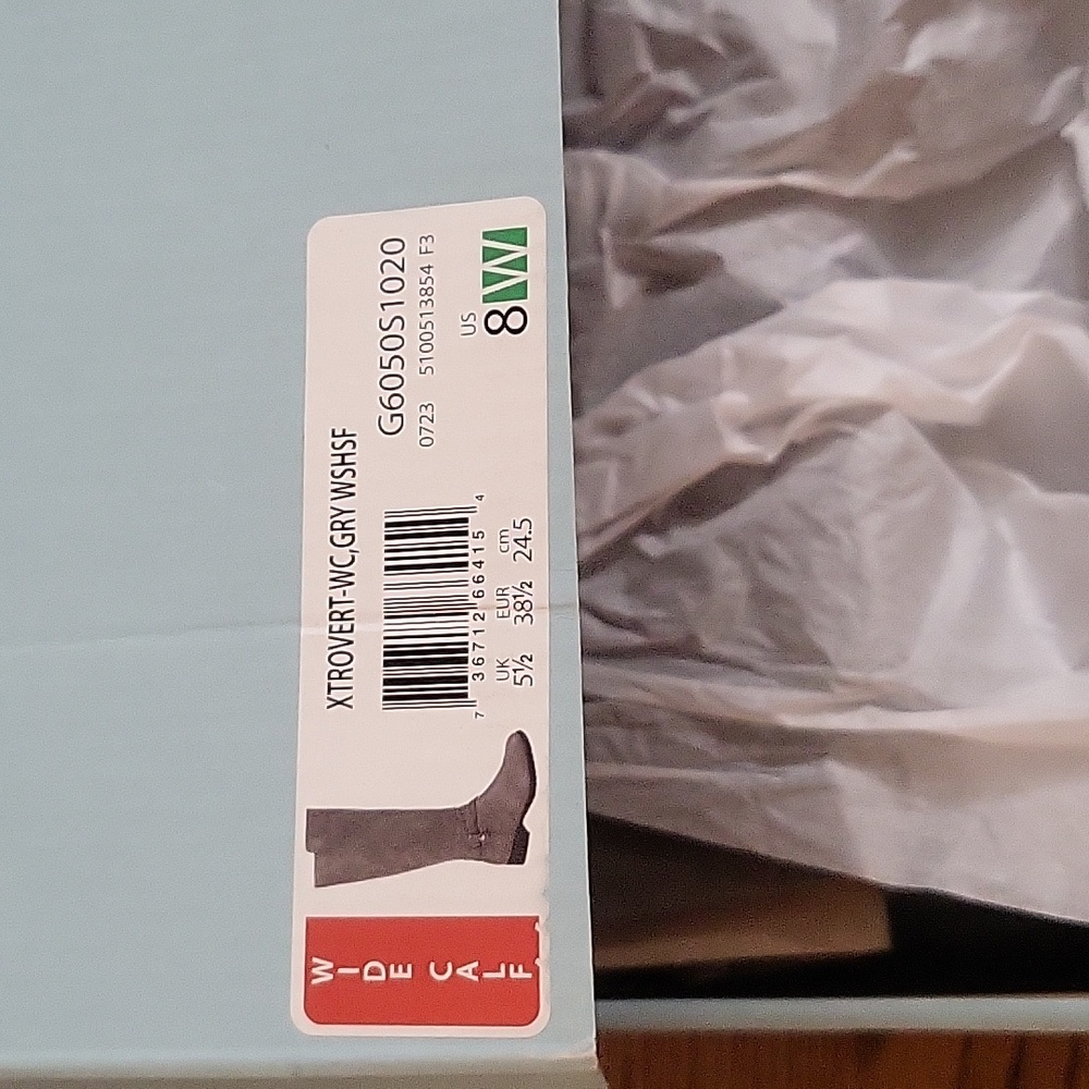 Lifestride Soft System Boots, size 8 wide, gray